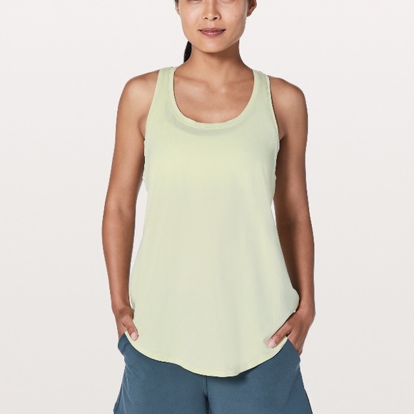 lululemon athletica Tops - Lululemon Love Tank*Pleated Dewy sz 6 NWT